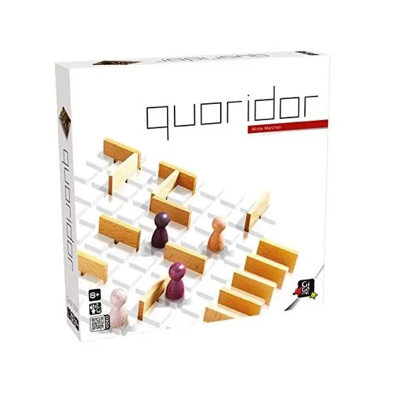 Gigamic Quoridor Strategy Game