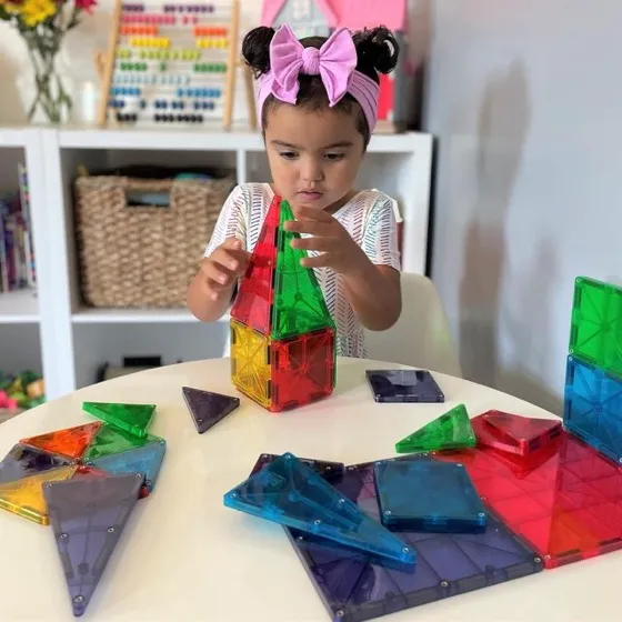 Magna-tiles Classic 32-Piece Magnetic Construction Set