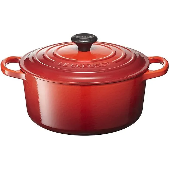 Le Creuset Enameled Cast Iron Signature Round Dutch Oven