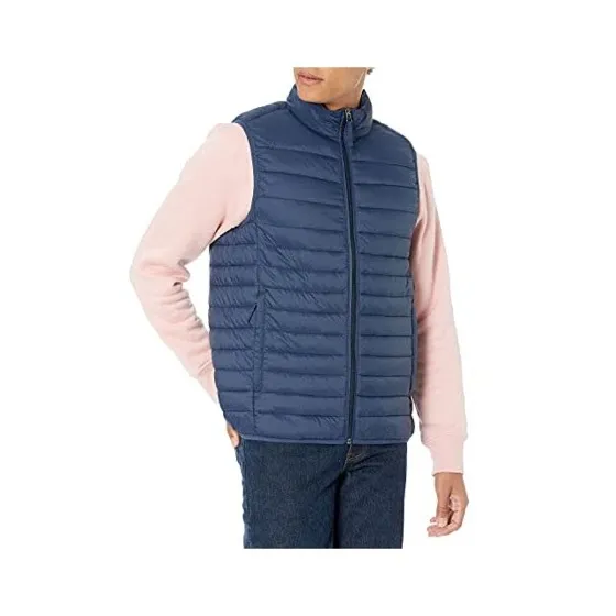 Amazon Essentials Men's Lightweight Water-Resistant Packable Puffer Vest