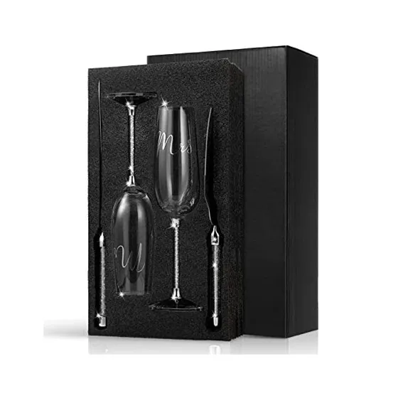 Mr. and Mrs. Wedding Cake Knife and Champagne Flutes