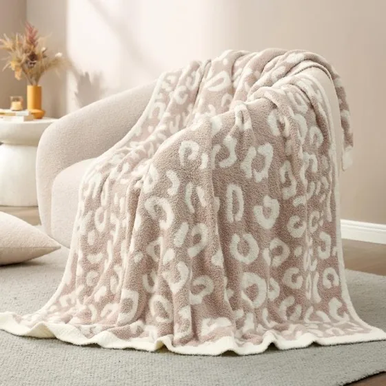 Snuggle Sac Leopard Throw Blanket for Couch Bed Sofa 50x60