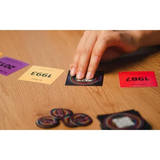 Jumbo Hitster, The Music Party Card Game