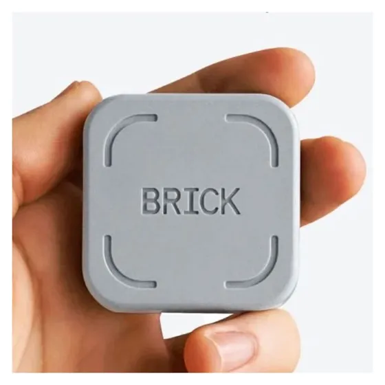 The Brick Smartphone Access Blocker